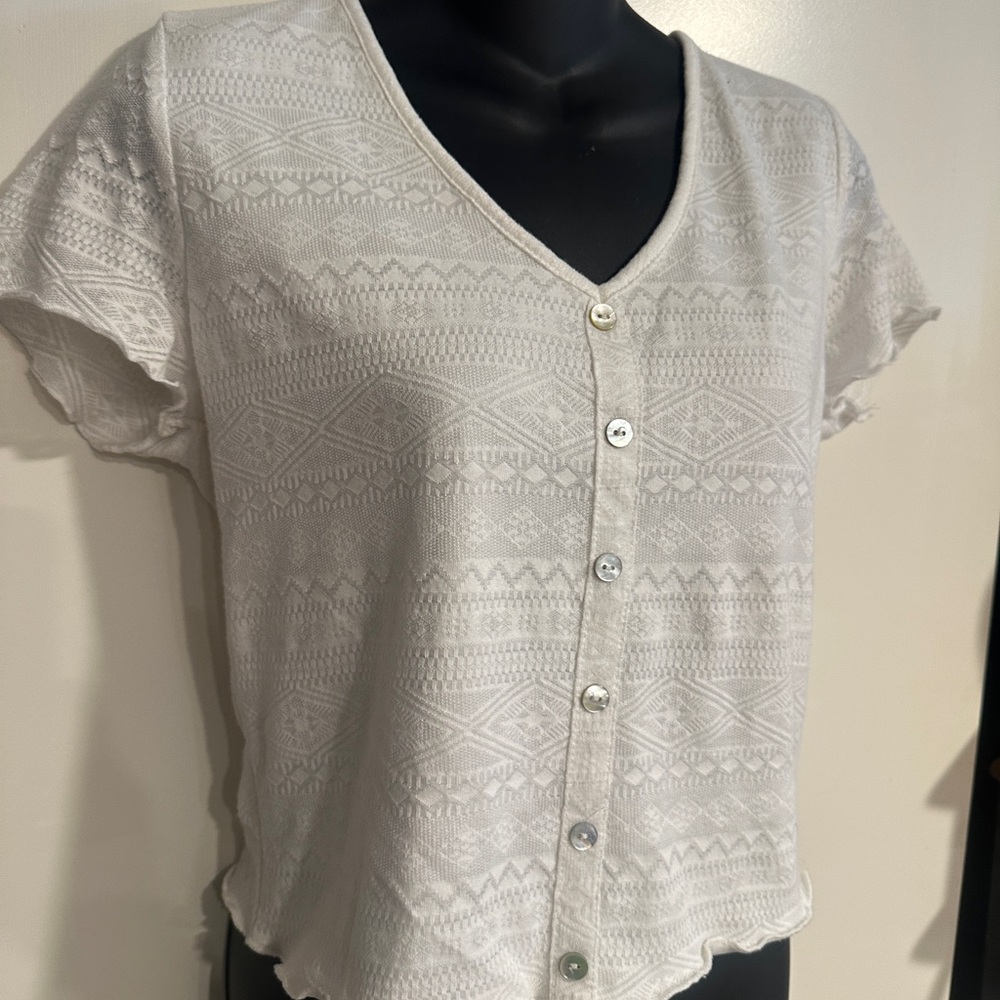 4/$16 Hippie RoseWomen's White Button-Up Top